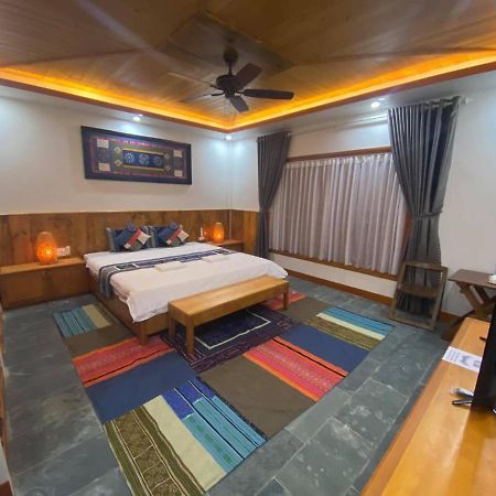 Meo Vac Clay House Bed & Breakfast Bagian luar foto